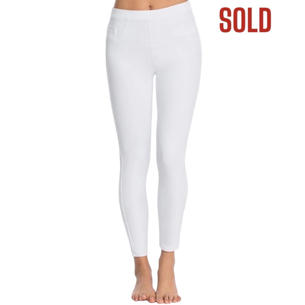 ****SOLD****SPANX skinny crop jeans. Size S.  NWOT